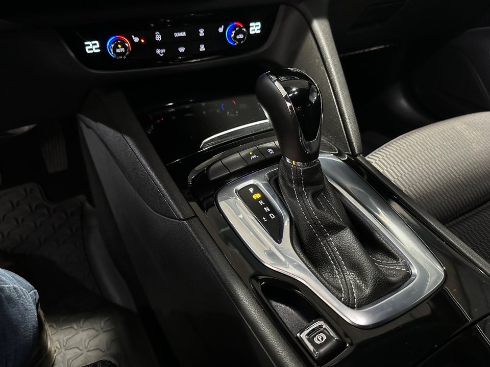 Opel Insignia 1,5 D 122 Ultimate Sports Tourer aut. 5d