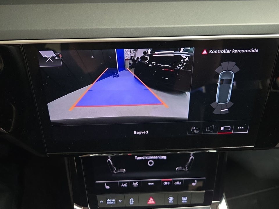 Audi e-tron 50 quattro 5d