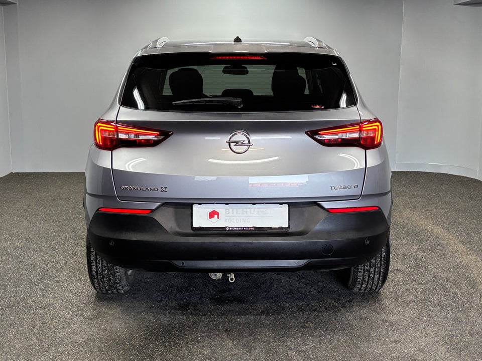 Opel Grandland X 1,5 CDTi 130 Enjoy 5d