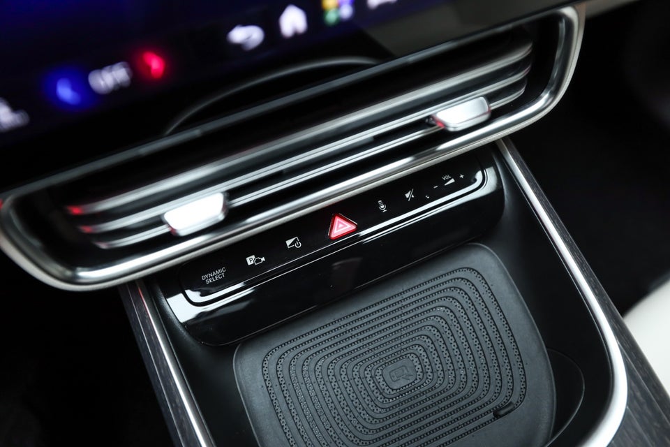 Mercedes CLA350 electric Progressive Advance Plus 4Matic 4d
