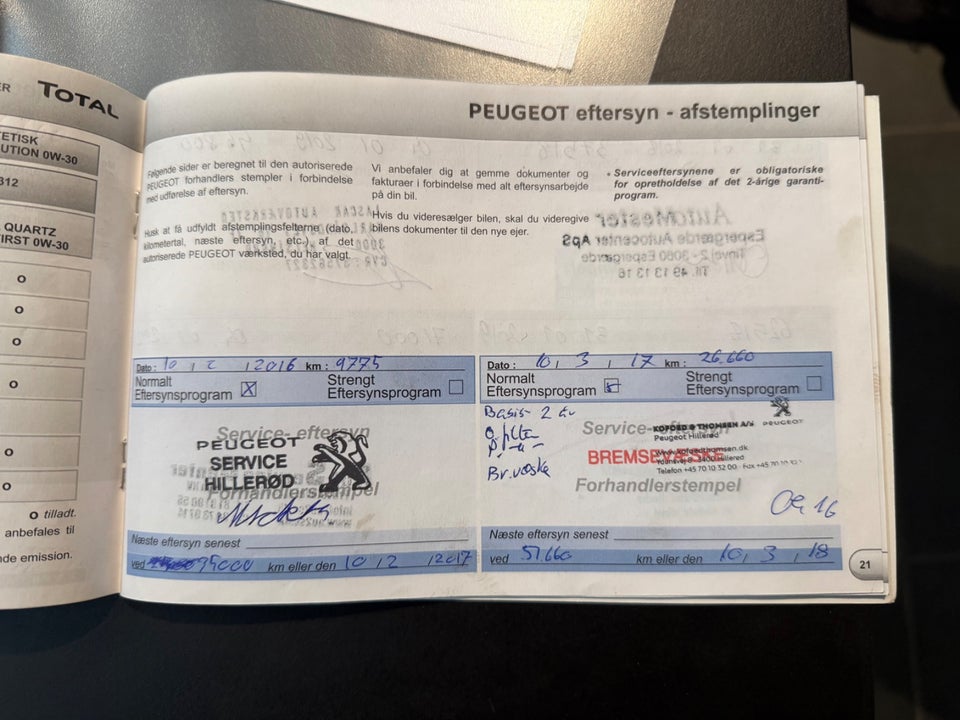 Peugeot 208 1,2 VTi Allure Sky 5d