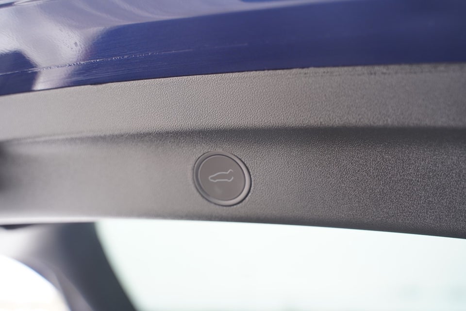 Tesla Model Y Long Range RWD 5d