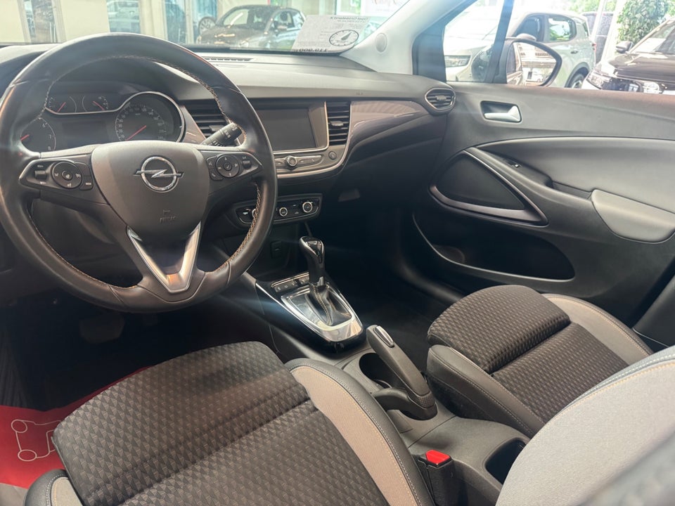 Opel Crossland X 1,2 T 110 Enjoy aut. 5d