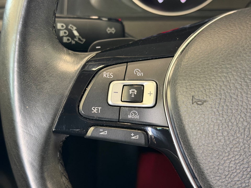 VW Golf VII 1,5 TSi 130 Comfortline DSG 5d