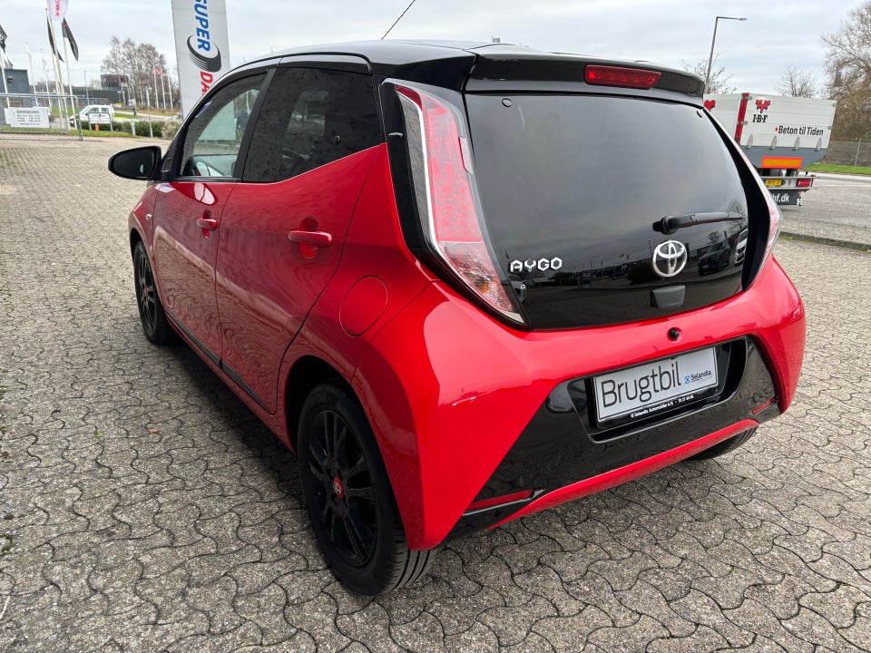 Toyota Aygo 1,0 VVT-i x-cite 5d