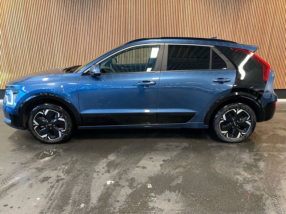Kia Niro 64 EV Inspiration 5d