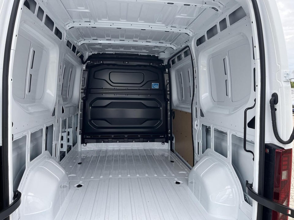 Renault Master V T35 87 E-Tech L2H2 Kassevogn Tekno