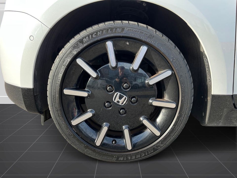 Honda e Advance 5d