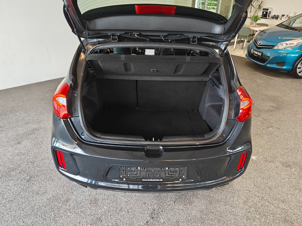 Kia Ceed 1,6 T-GDi GT Advance 5d