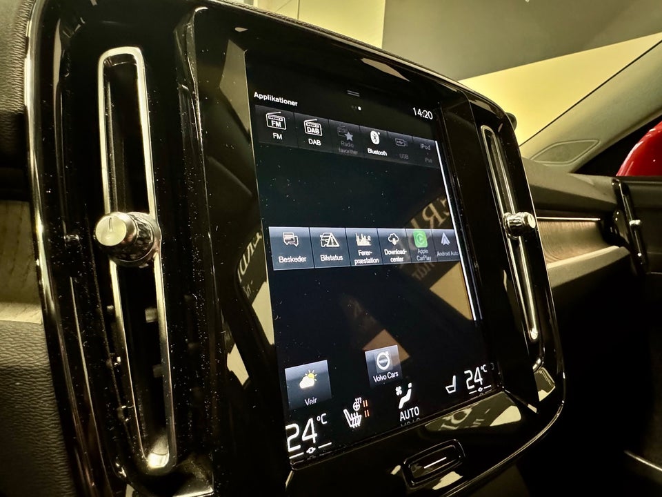 Volvo XC40 1,5 T4 ReCharge Inscription aut. 5d