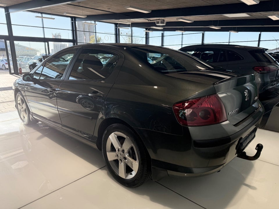 Peugeot 407 1,8 Perfection 4d