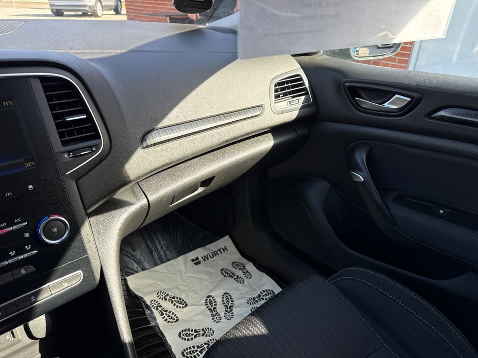 Renault Megane IV 1,2 TCe 100 Zen Sport Tourer 5d