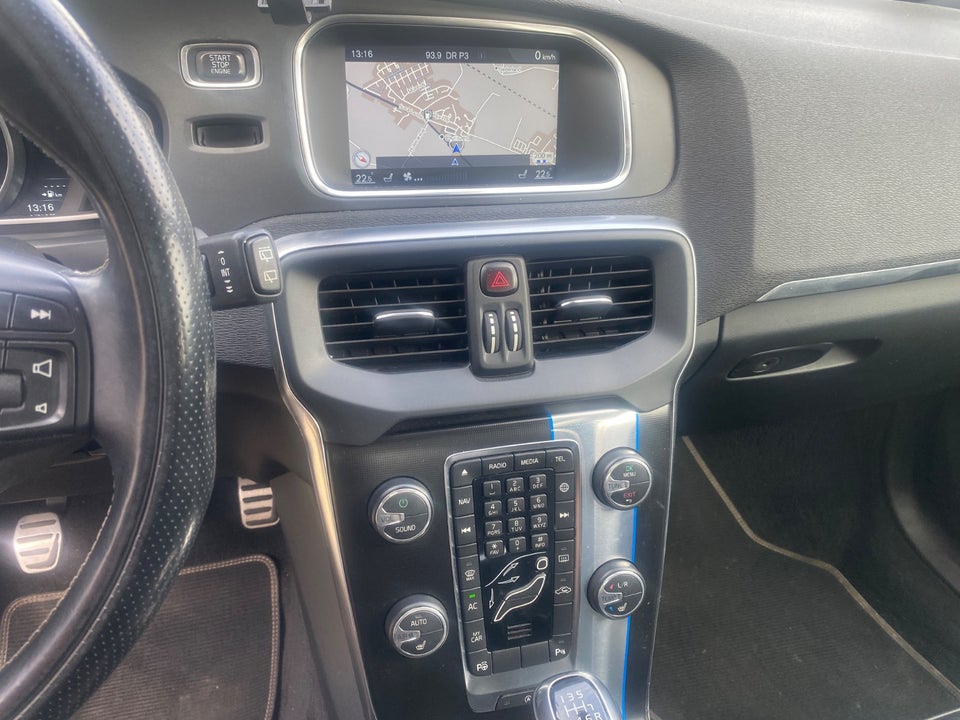 Volvo V40 2,0 D4 190 R-Design Drive-E 5d