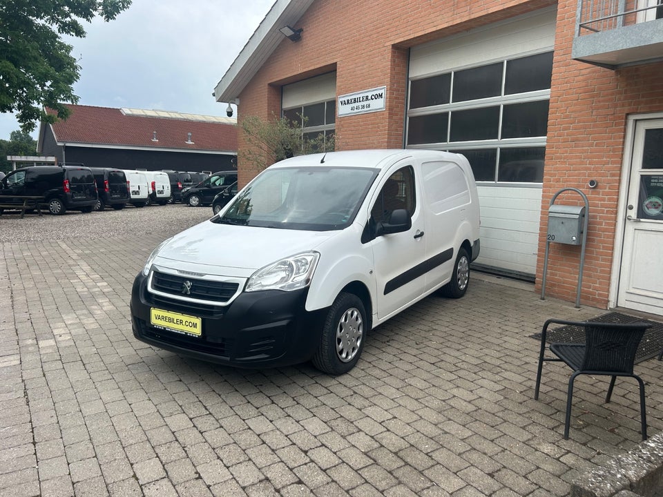 Peugeot Partner 1,6 BlueHDi 100 L2 Flex Van 5d
