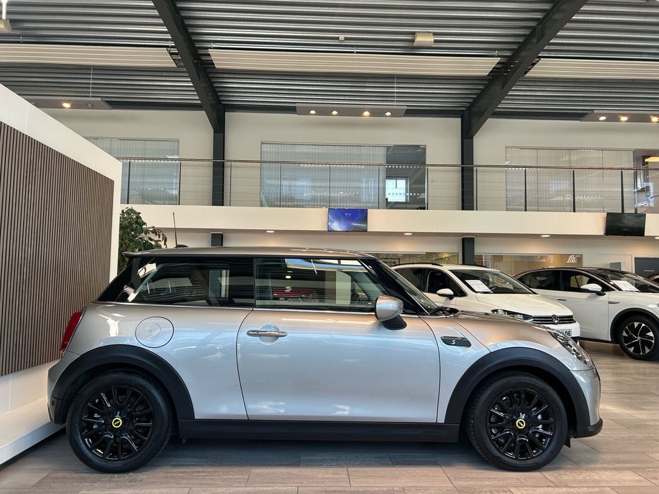 MINI Cooper SE Edition Premium 3d