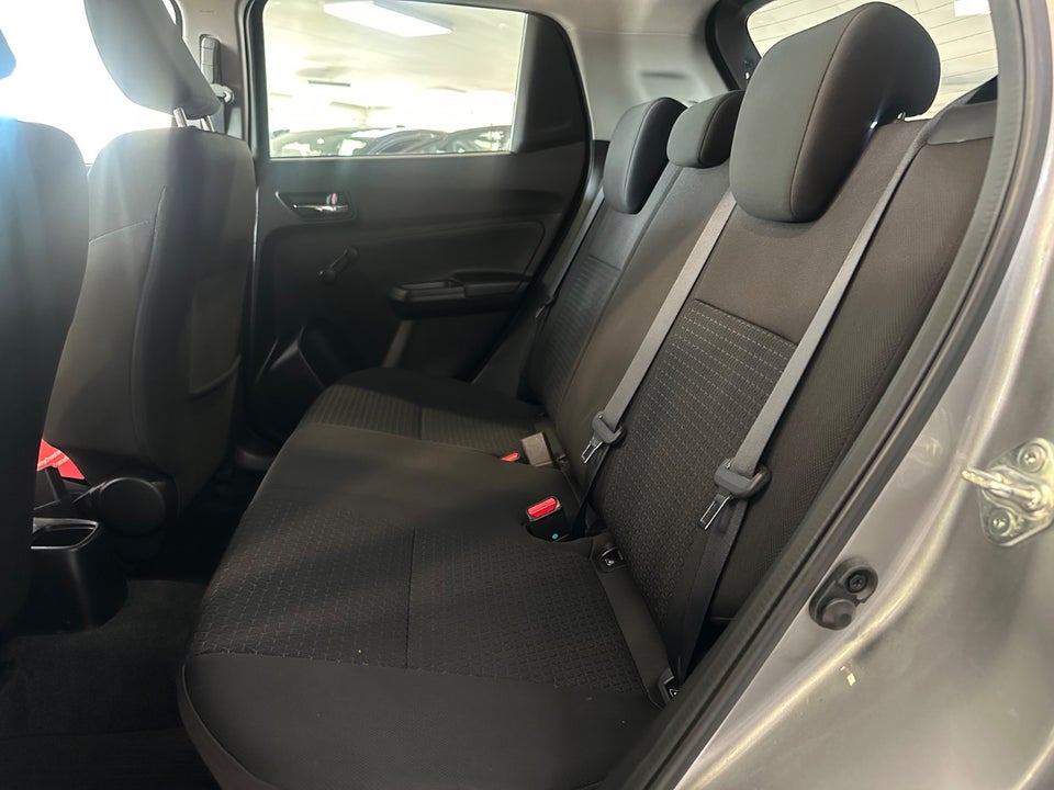 Suzuki Swift 1,2 mHybrid Action CVT 5d