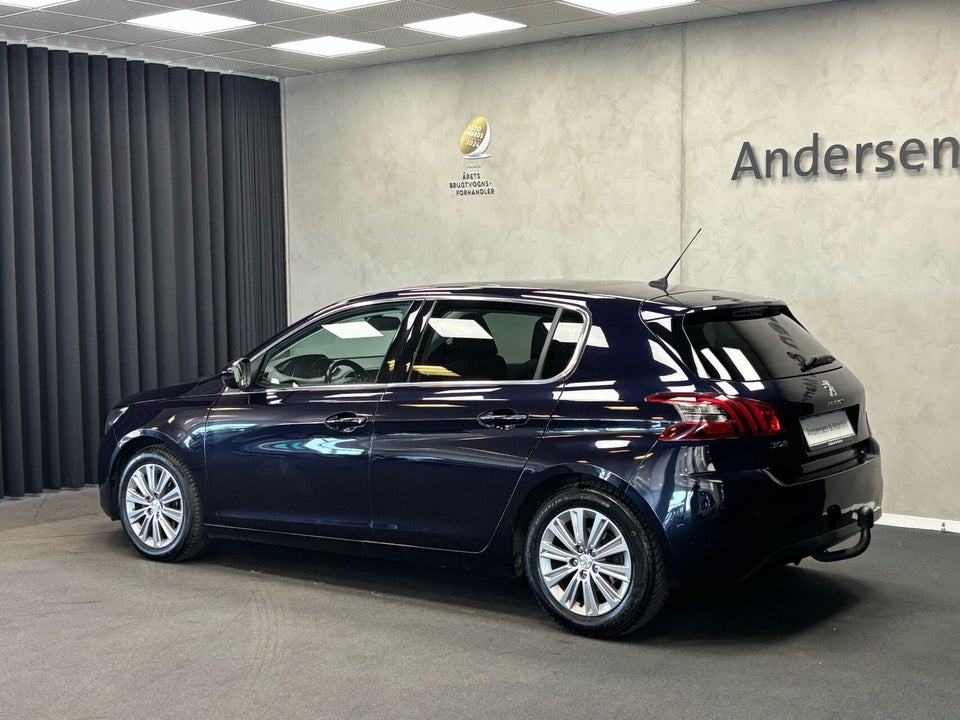 Peugeot 308 1,6 BlueHDi 120 Allure+ 5d