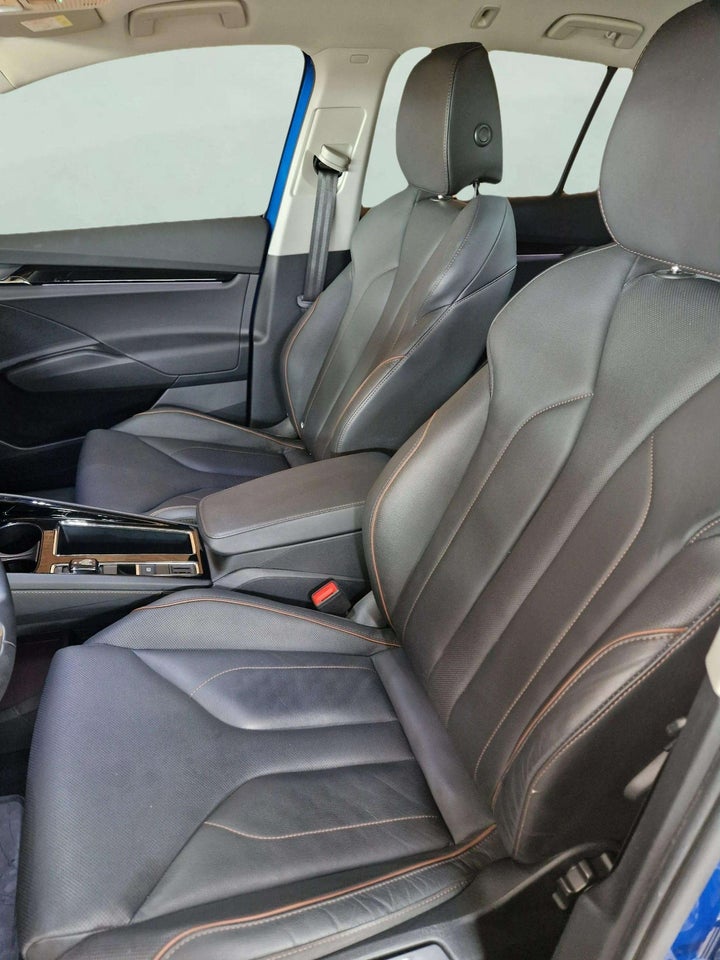 Skoda Enyaq 80 iV Plus Suite 5d