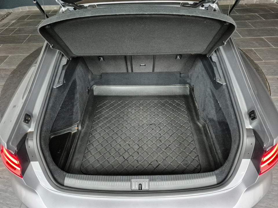 VW Arteon 2,0 TSi 190 R-line DSG 4d