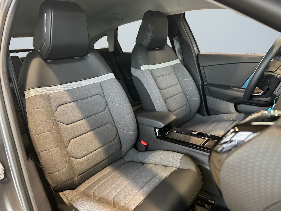 Citroën ë-C4 50 Shine 5d