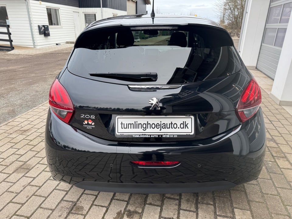 Peugeot 208 1,2 PureTech 82 Allure Sky 5d