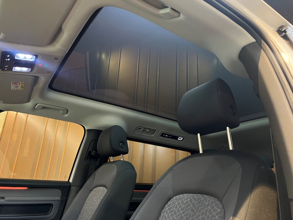 VW ID.Buzz 86 7prs LWB 5d