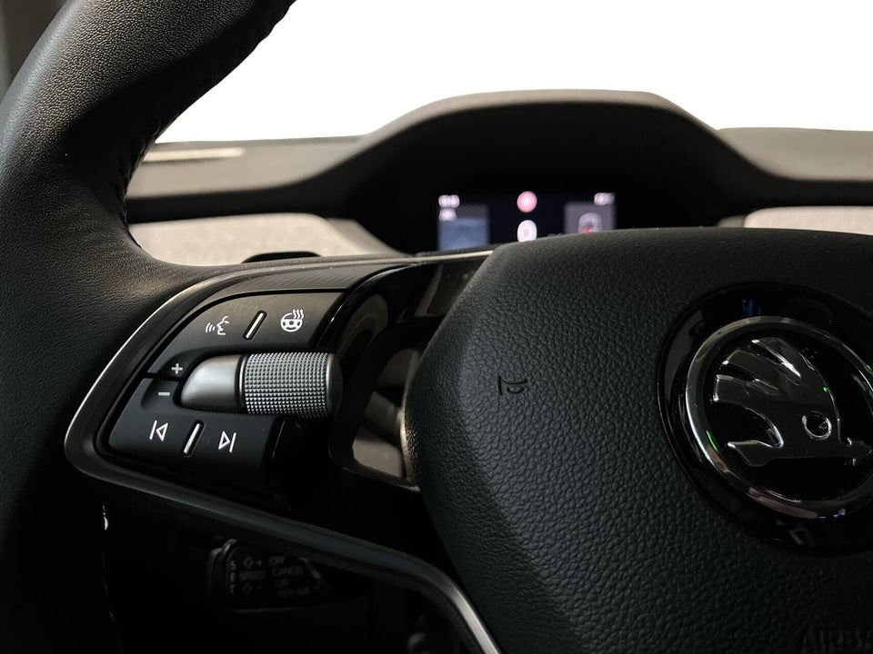 Skoda Enyaq 85 iV Loft 5d