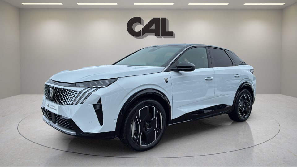 Peugeot e-3008 77 GT Pack 5d