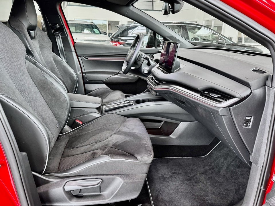 Skoda Elroq 85 iV Sportline 5d