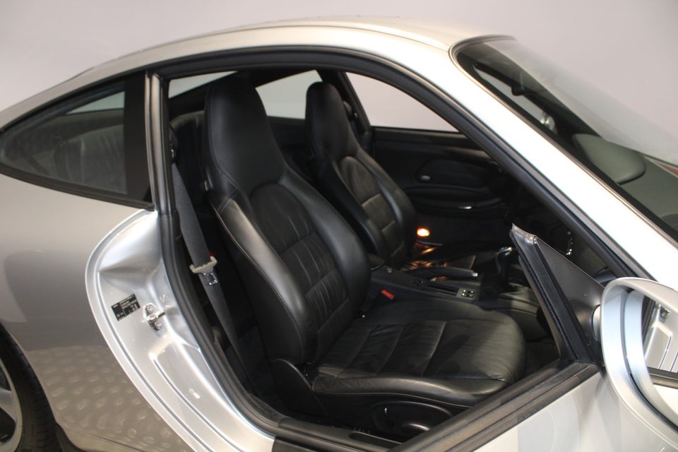 Porsche 911 Carrera 3,4 Coupé 2d