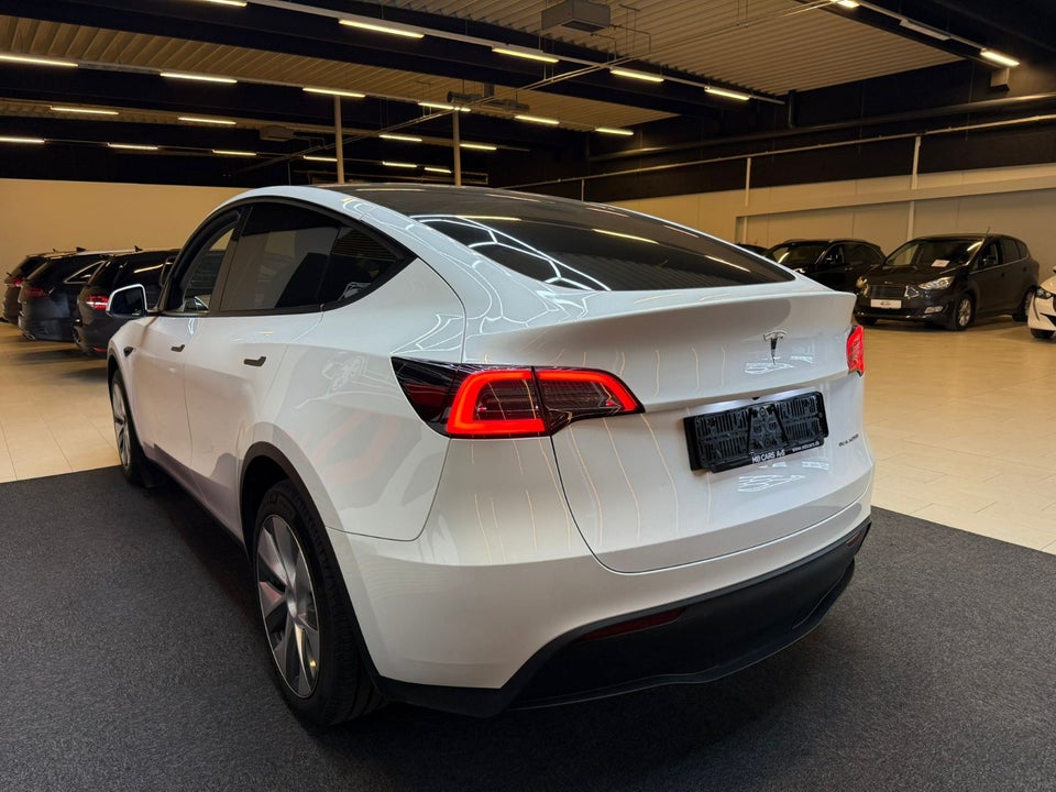 Tesla Model Y Long Range AWD 5d