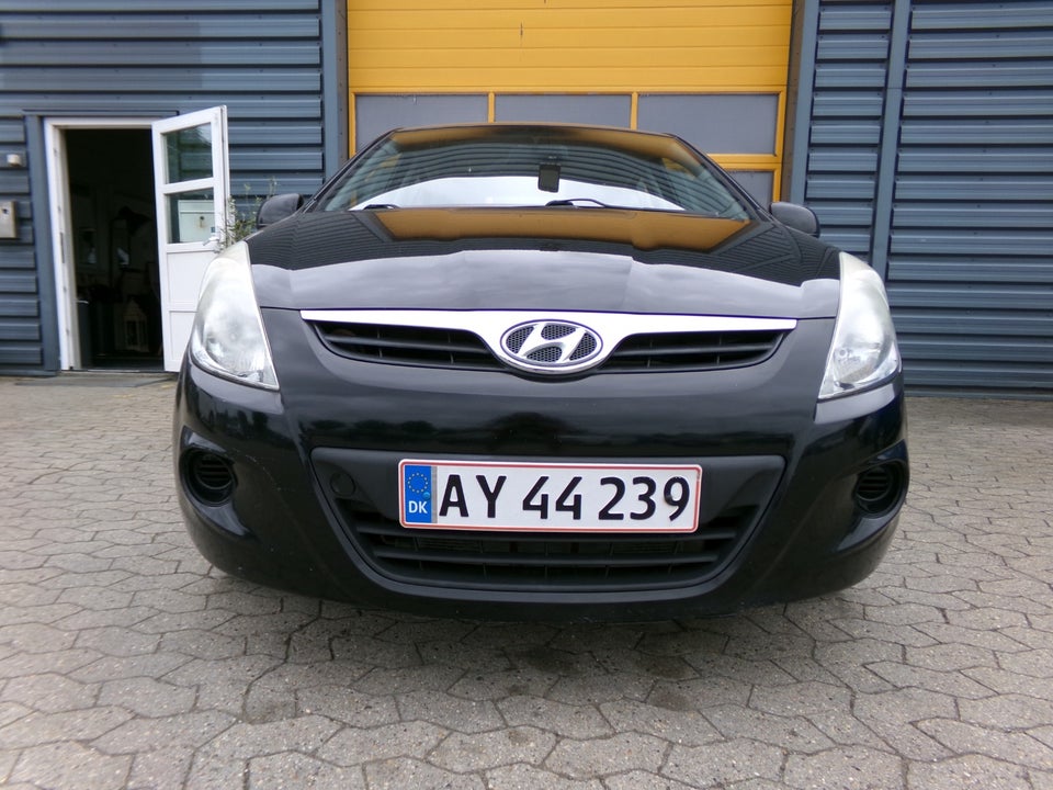 Hyundai i20 1,25 Comfort 5d