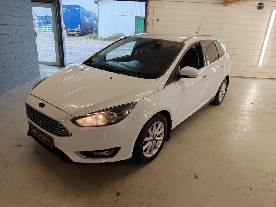 Ford Focus 1,0 SCTi 125 Titanium stc. ECO 5d