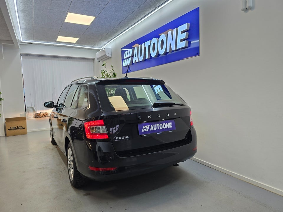 Skoda Fabia 1,0 TSi 95 Dynamic Combi 5d