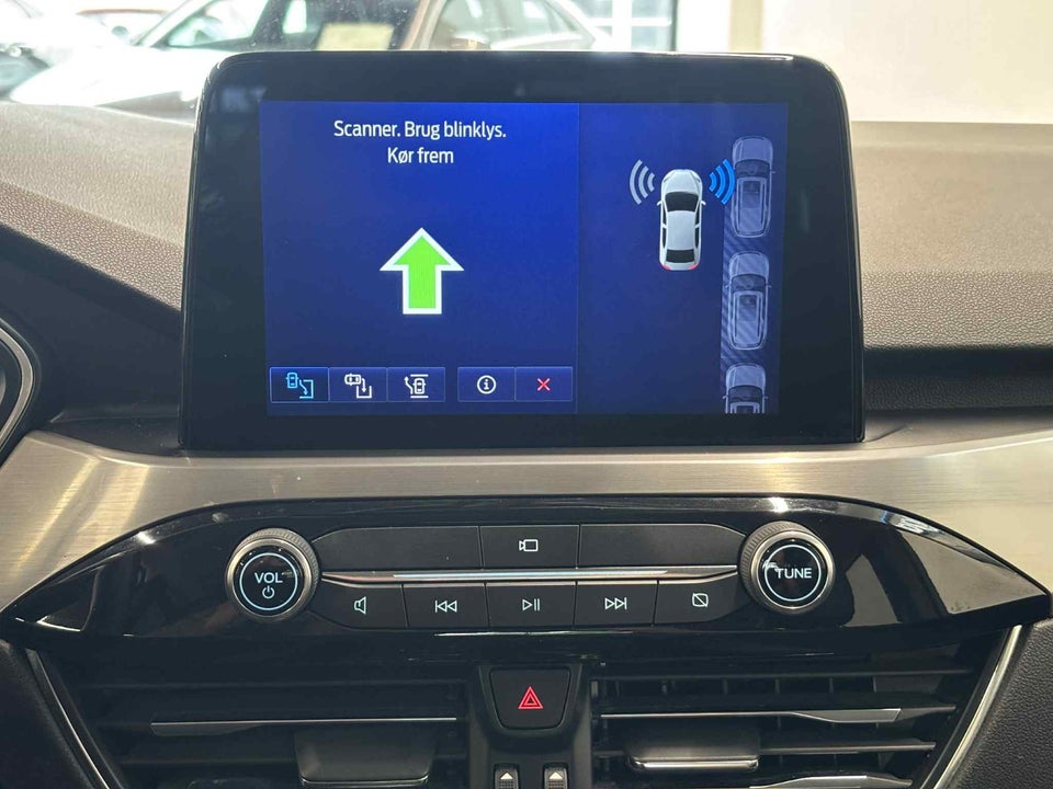 Ford Kuga 2,5 PHEV Titanium X CVT 5d