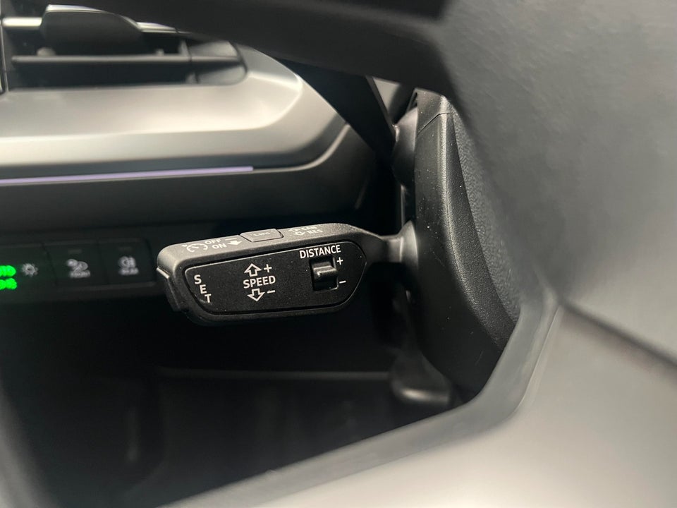 Audi Q4 e-tron 40 Advanced 5d
