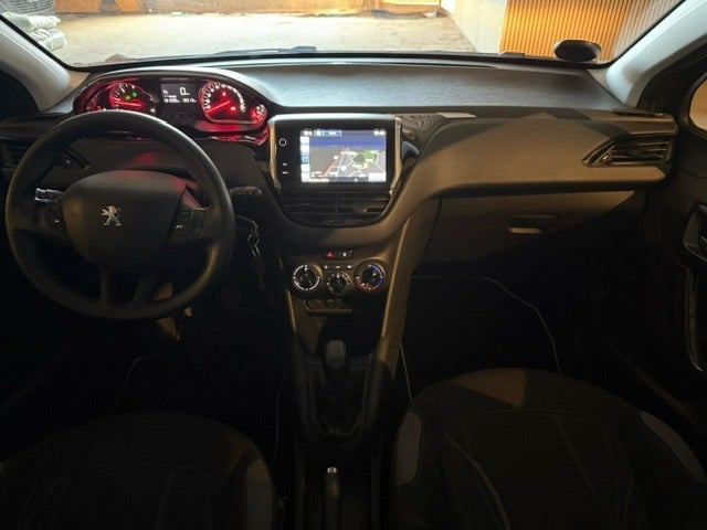 Peugeot 208 1,6 BlueHDi 100 Active 5d