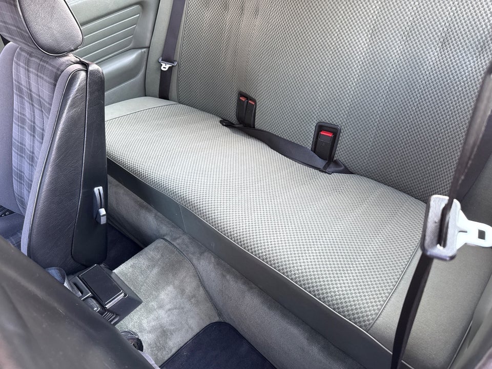 BMW 320i 2,0 2d