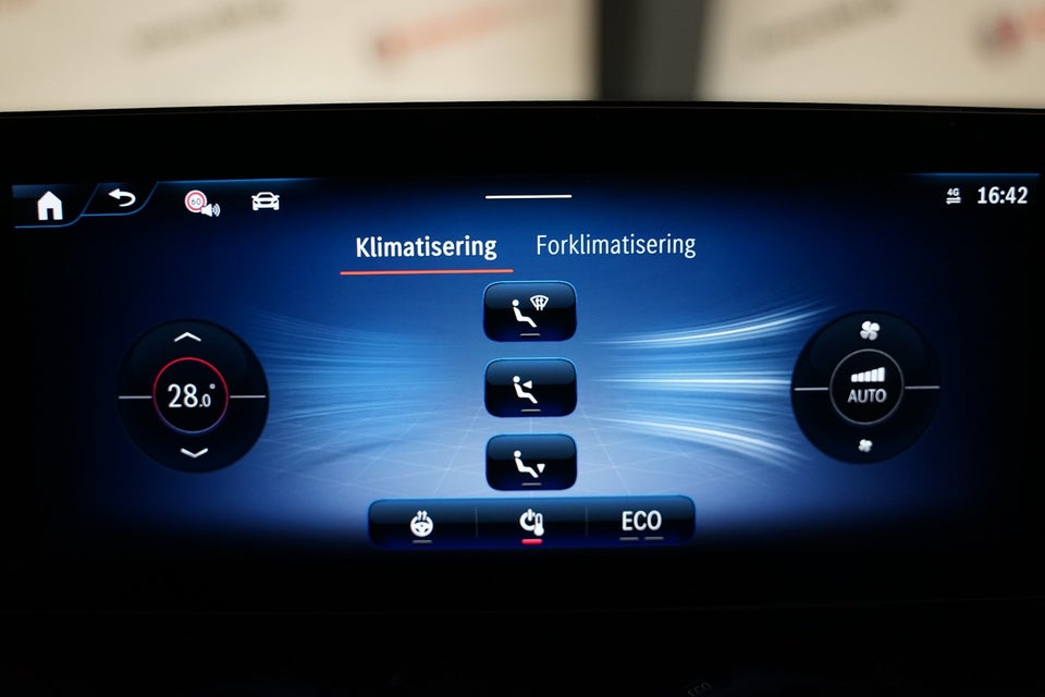 Mercedes EQB250+ Progressive 5d