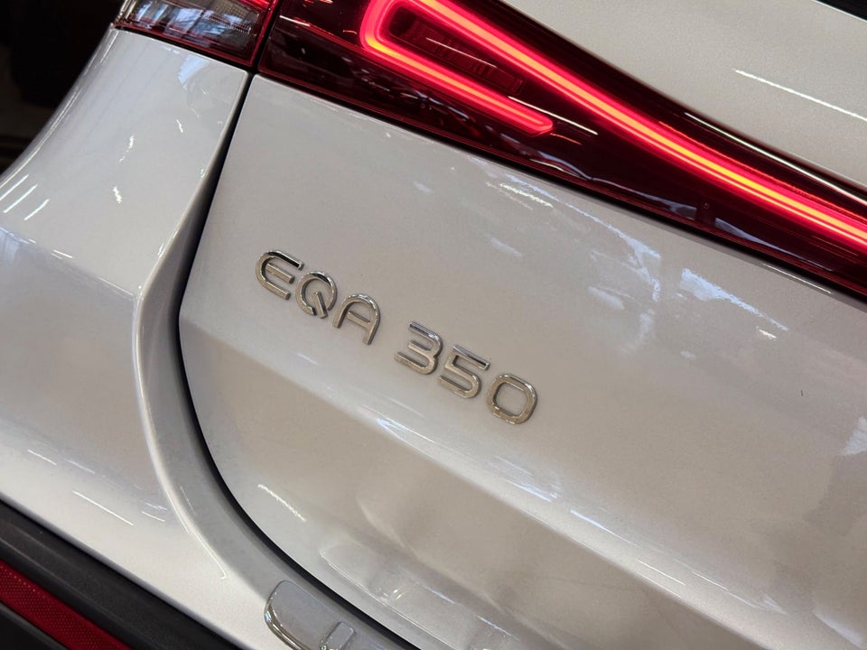 Mercedes EQA350 AMG Edition 4Matic 5d