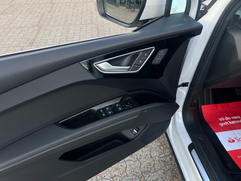 Audi Q4 e-tron 45 Progress quattro 5d