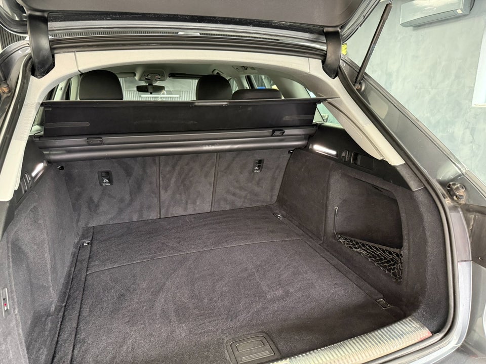 Audi A4 40 TFSi Sport Prestige Tour Avant S-tr. 5d