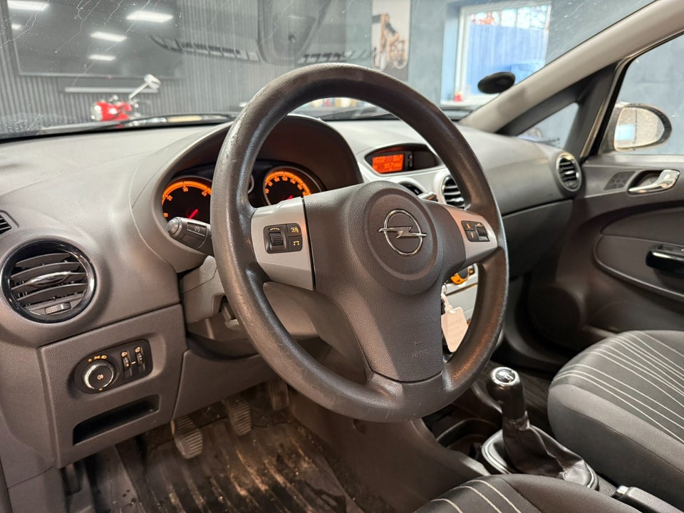 Opel Corsa 1,3 CDTi 95 Edition 5d