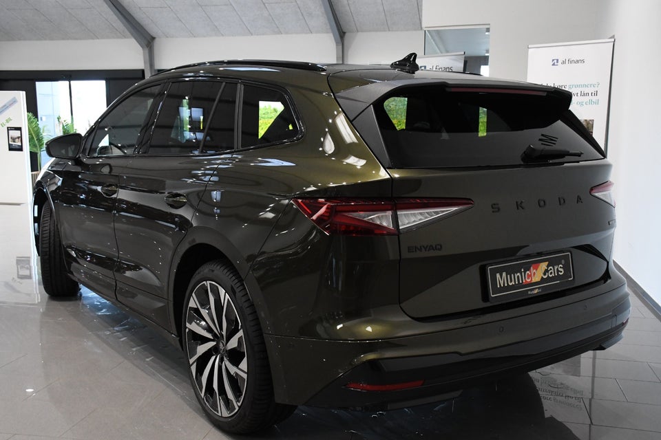 Skoda Enyaq 85x iV Sportline Maxx 5d