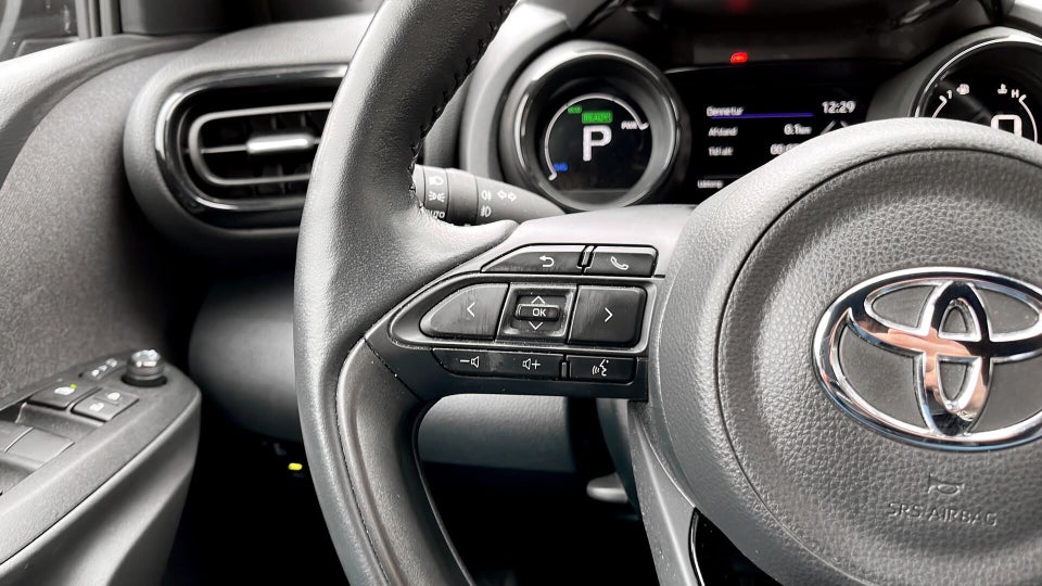 Toyota Yaris 1,5 Hybrid Style e-CVT 5d