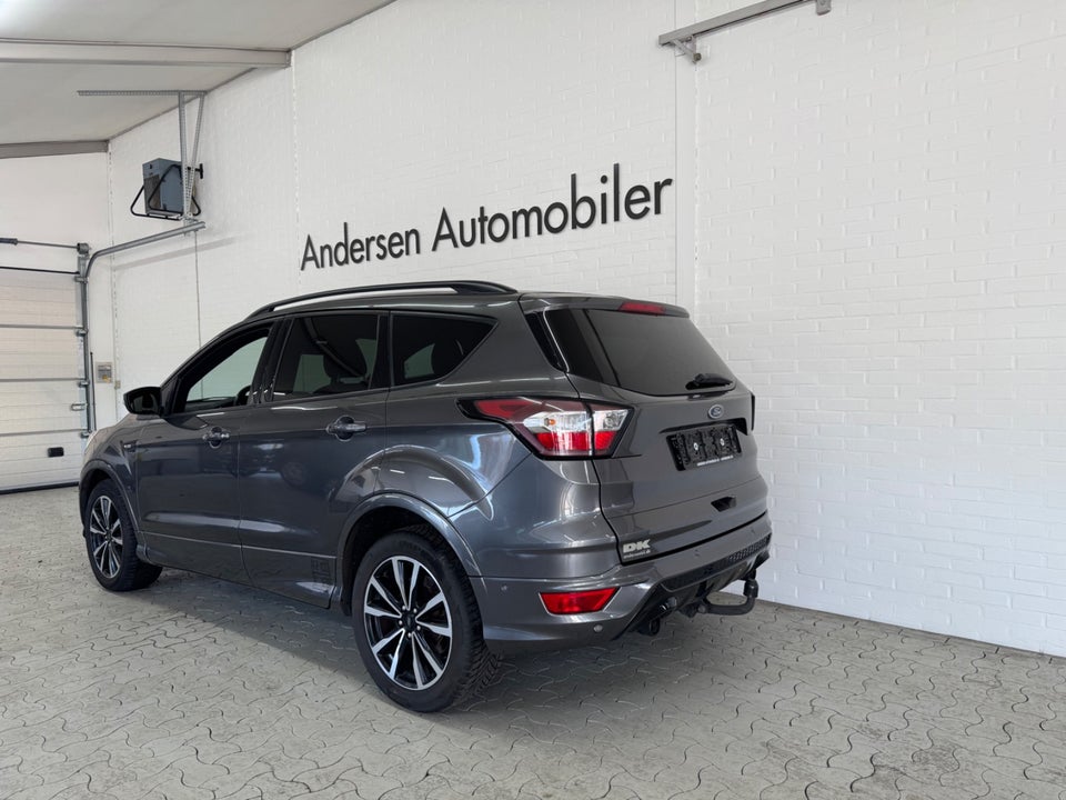 Ford Kuga 1,5 TDCi 120 ST-Line aut. Van 5d