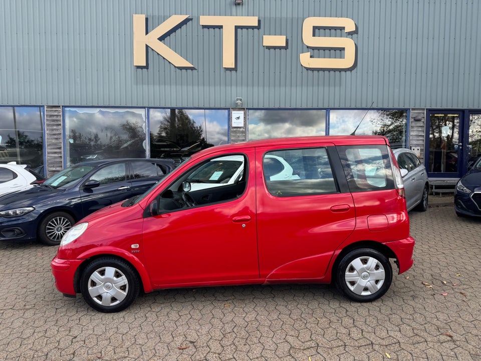 Toyota Yaris Verso 1,3 VVT-i Sol aut. 5d