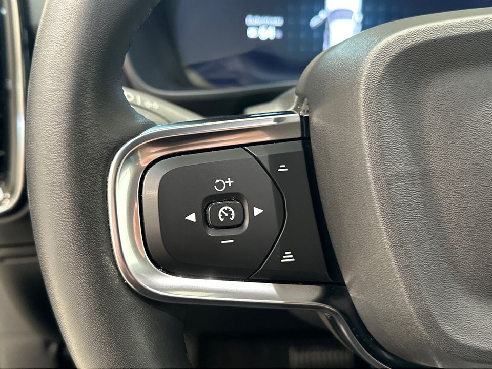 Volvo XC40 P6 ReCharge Plus 5d