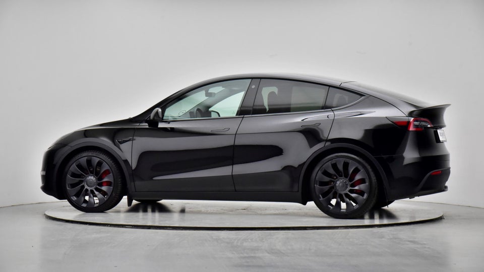 Tesla Model Y Performance AWD 5d