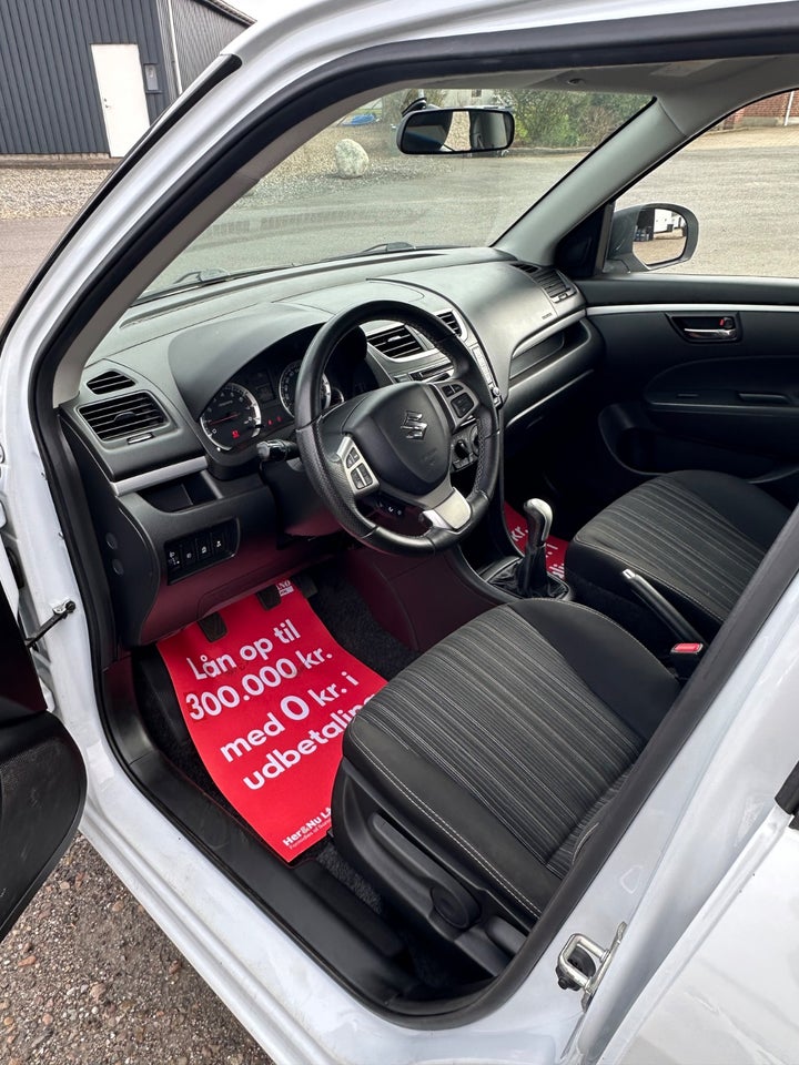 Suzuki Swift 1,2 Dualjet Exclusive 5d